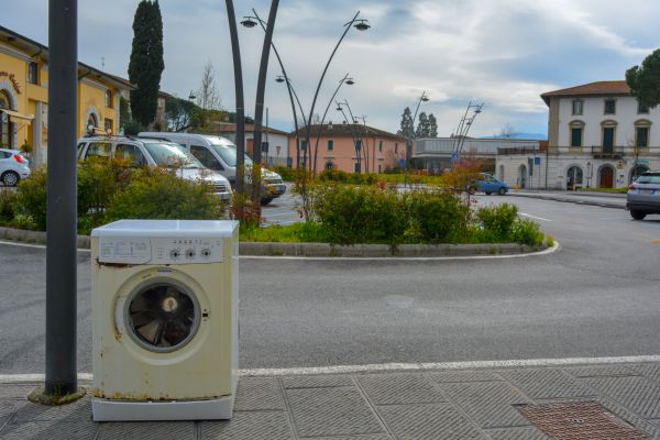 Washing Machine Removal in Livonia