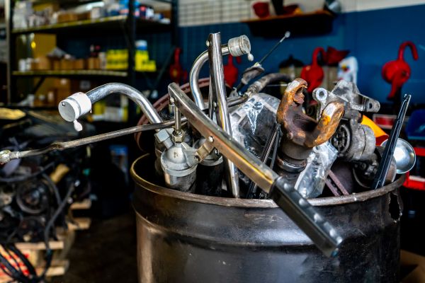 Garage Junk Hauling in Livonia